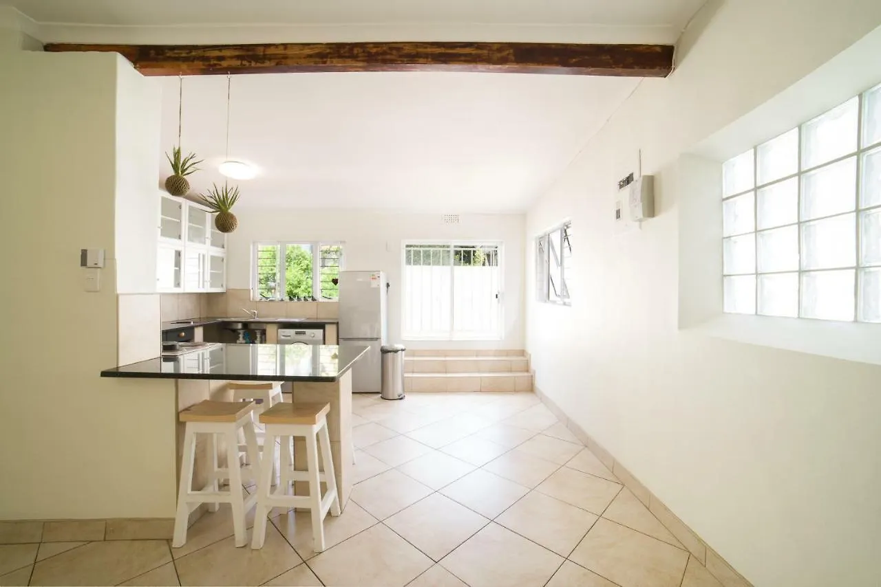 Giraffe Manor Apartment Cape Town South Africa