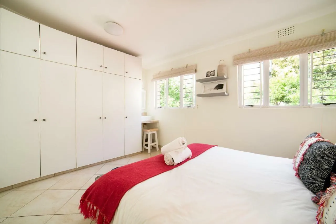Giraffe Manor Apartment Cape Town South Africa